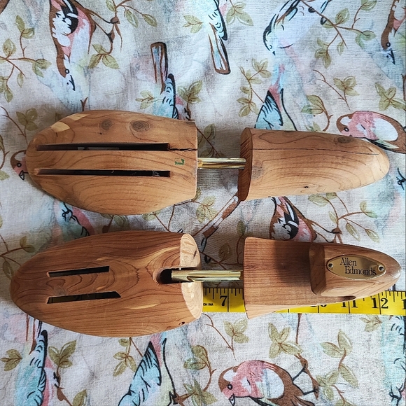 Allen Edmonds Wooden Cedar? Men's Wood Shoe Stretcher Form Size Large Adjustable - Picture 8 of 10